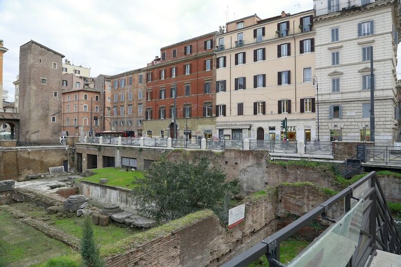 Bed & Breakfast Residenza Gens Julia