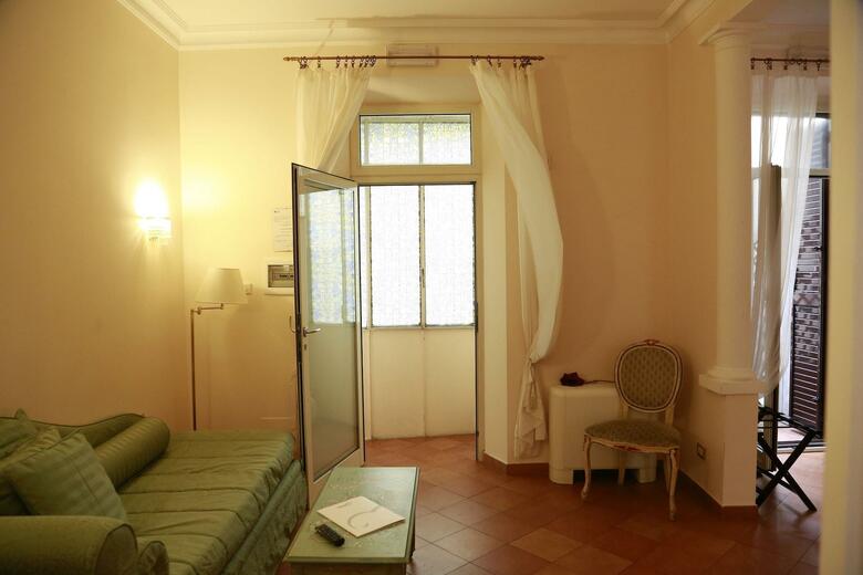 Bed & Breakfast Residenza Gens Julia