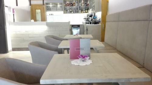Hotel Albergo Ristorante Cacciatori