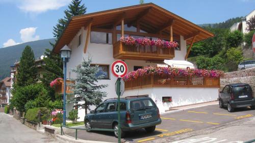 Apartments Dolomie