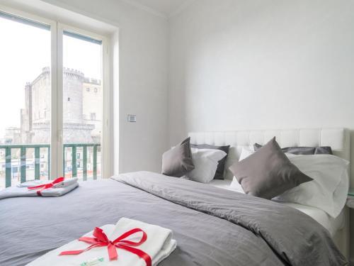 Suite Apartments Angioini