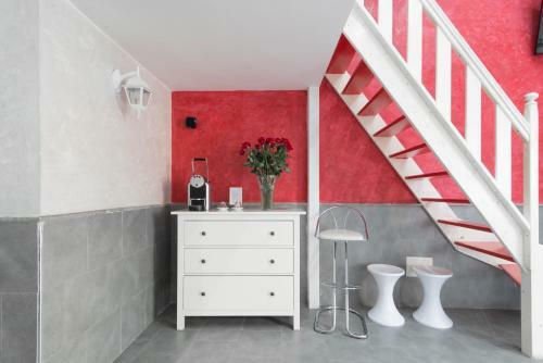 Suite Apartments Angioini