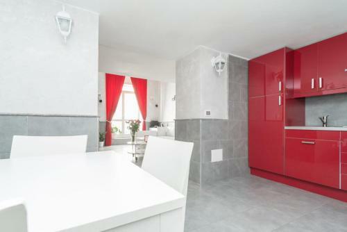 Suite Apartments Angioini