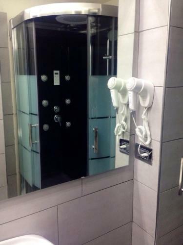 Suite Apartments Angioini