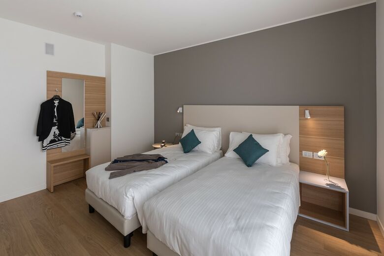 Hesperia Hotel & Residence
