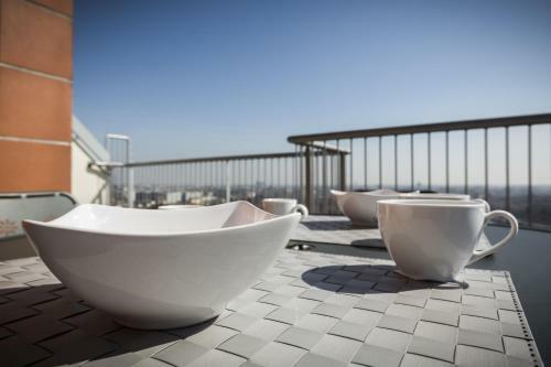 Suzzani Halldis Apartment