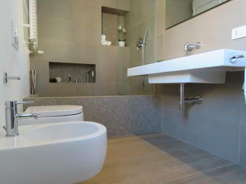 Santa Croce Apartment