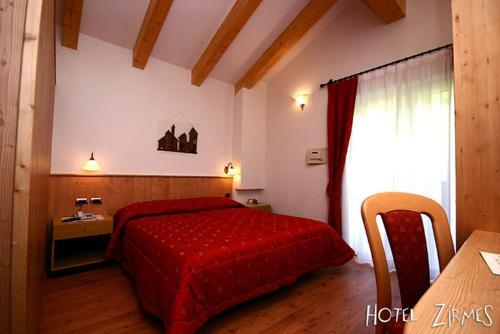 Hotel Zirmes