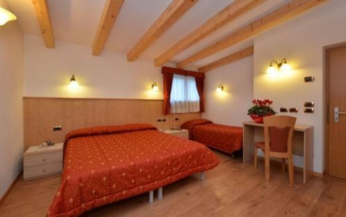 Hotel Zirmes