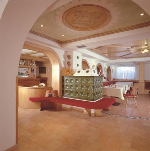 Hotel Zirmes