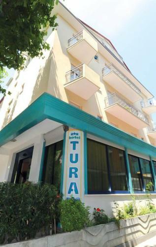 Hotel Tura