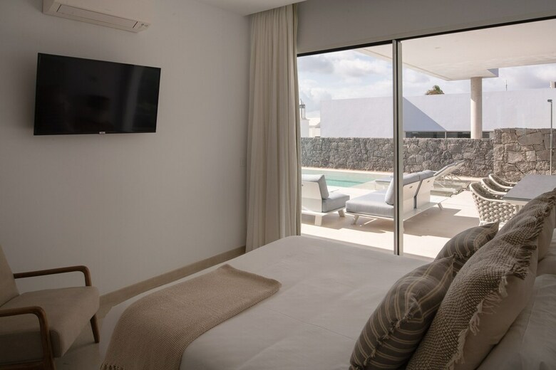 Alondra Villas Y Suites
