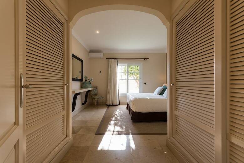 Alondra Villas Y Suites