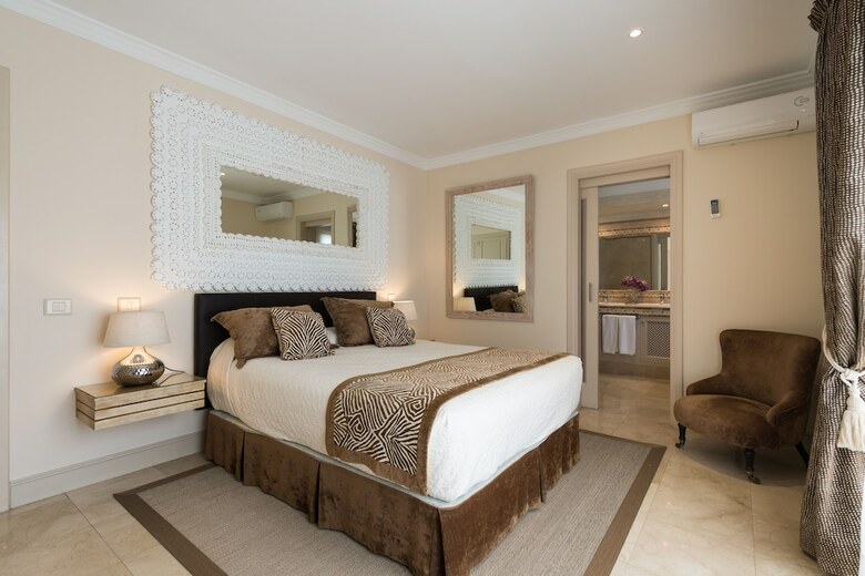 Alondra Villas Y Suites