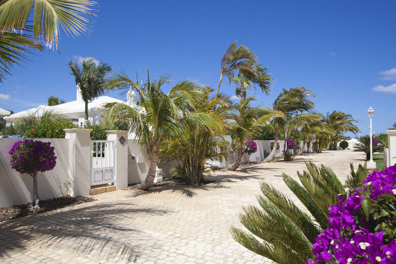 Alondra Villas Y Suites