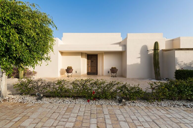 Alondra Villas Y Suites