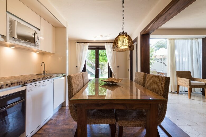 Alondra Villas Y Suites