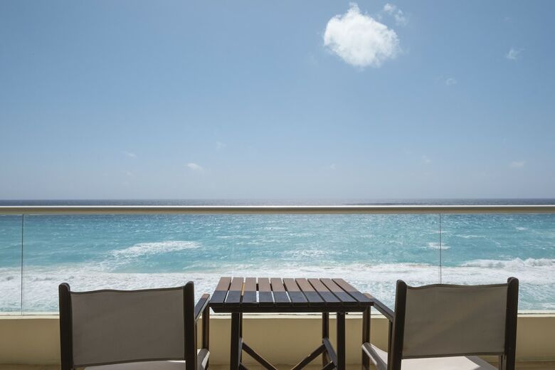 Hotel Nyx Cancun (Ex Avalon Grand Cancun)