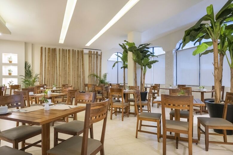 Hotel Nyx Cancun (Ex Avalon Grand Cancun)