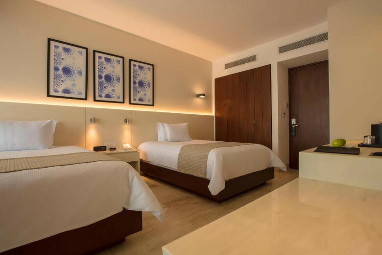 Hotel Krystal Grand Cancun