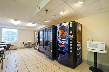 Hotel Motel 6 Washington Dc Sw-springfield