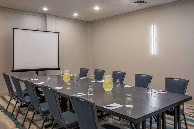 Doubletree Hotel Boston/westborough