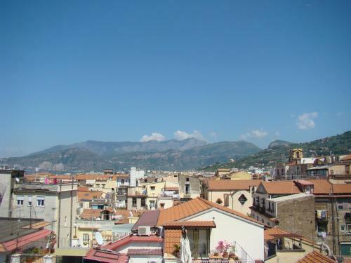 Hostal Sorrento Inn Guesthouse