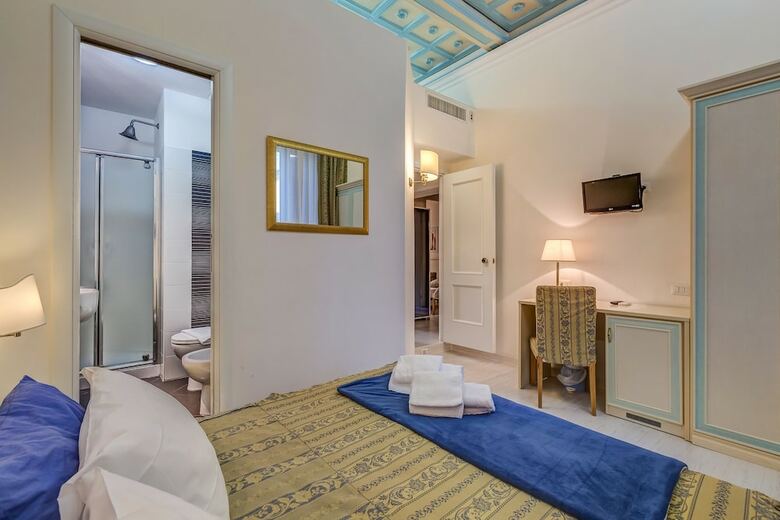 Hostal Caffe' E Cuscino