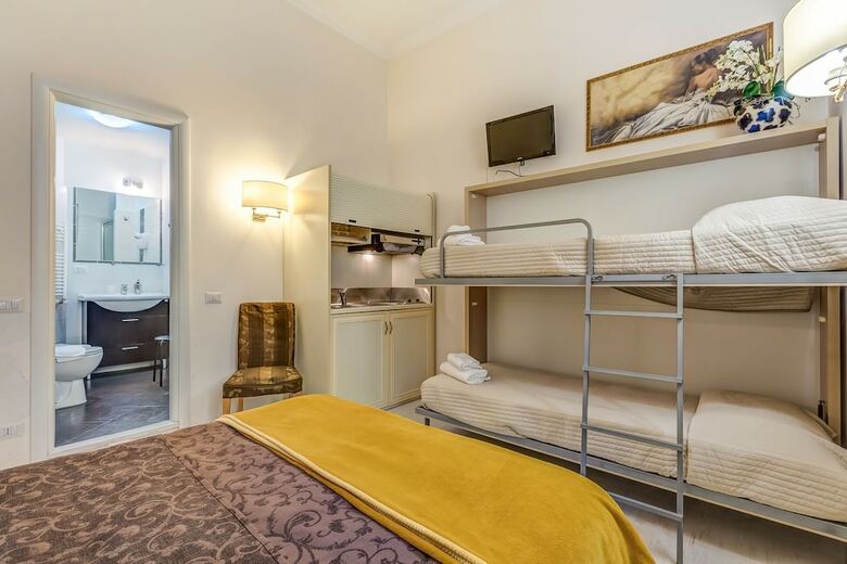 Hostal Caffe' E Cuscino