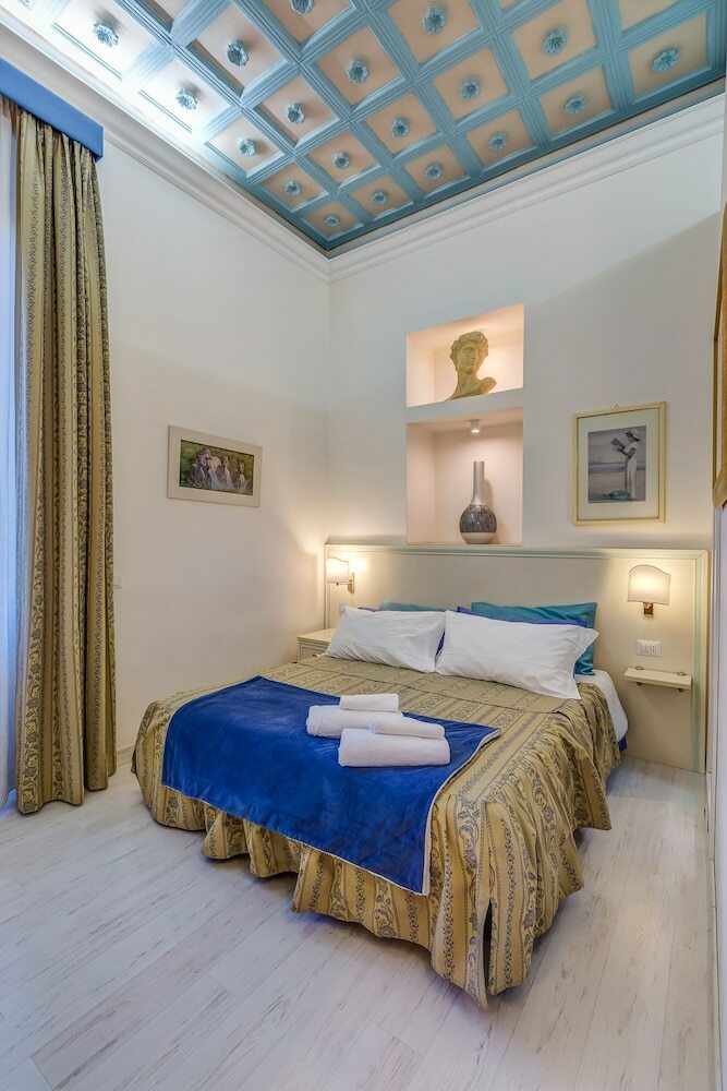 Hostal Caffe' E Cuscino