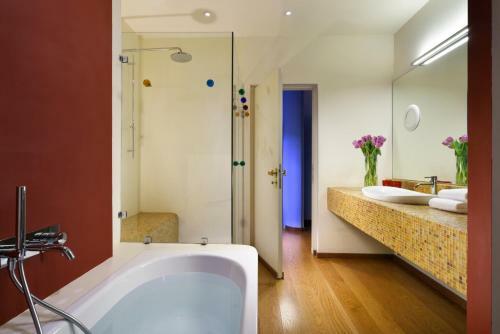 Hotel Leone Blu Suites | UNA Esperienze