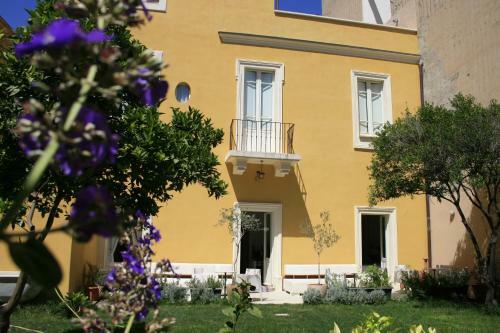 Hostal Villeneuve Cagliari