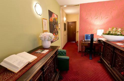 Hostal Diamantino Town House