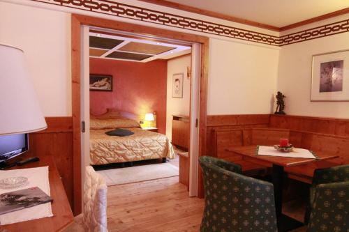 Hotel Des Alpes