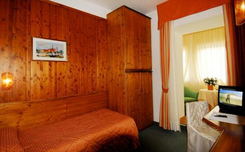 Hotel Des Alpes