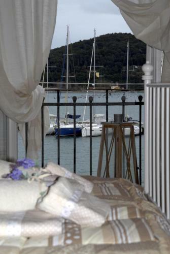 Hostal La Casetta Sul Mare Guesthouse