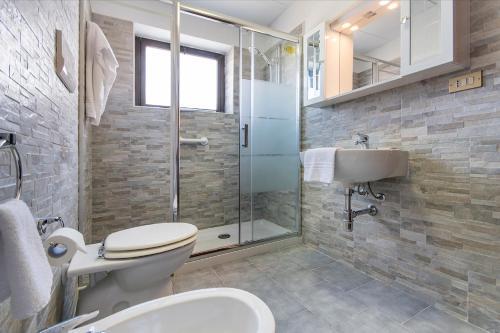Hostal Case Vacanza Cleotto