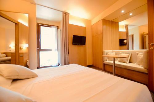 Hotel Albergo Sorriso