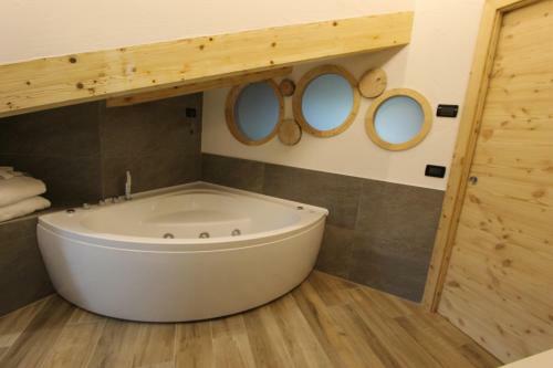 Albergo Hotel Chalet Pineta