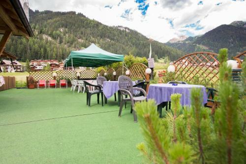Albergo Hotel Chalet Pineta