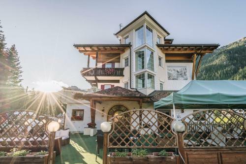 Albergo Hotel Chalet Pineta