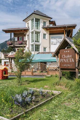 Albergo Hotel Chalet Pineta