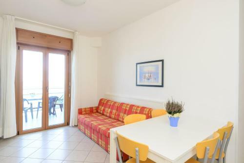 Sunbeach Apartments