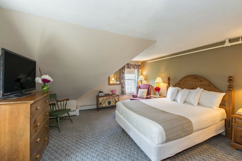 Hotel Eagle Mountain House And Golf Club