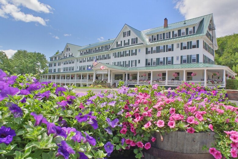 Hotel Eagle Mountain House And Golf Club