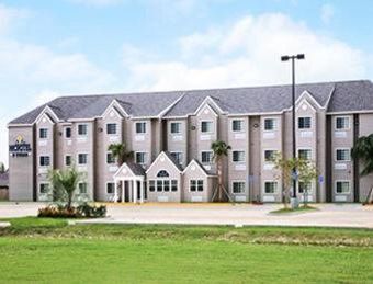 Hotel Microtel Inn & Suites