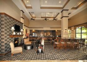 Hotel *hawthorn Suites*