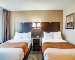 Hotel *hawthorn Suites*