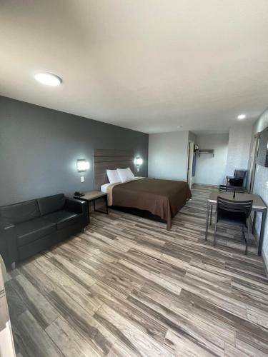 Hotel Americas Best Value Inn Buda