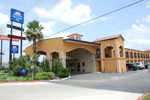 Hotel Americas Best Value Inn Buda
